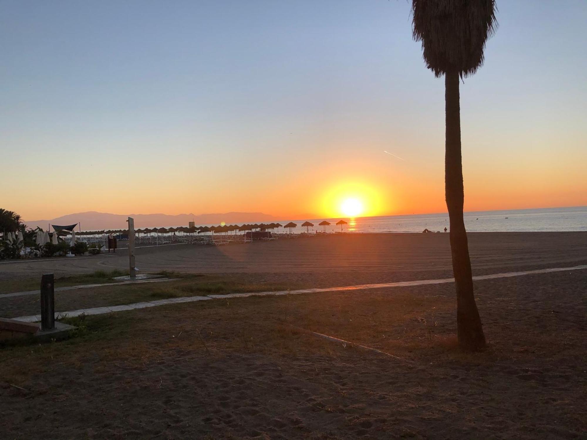 Malibu Beach Торремолінос Екстер'єр фото