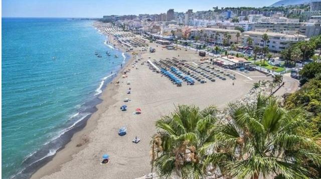 Malibu Beach Торремолінос Екстер'єр фото